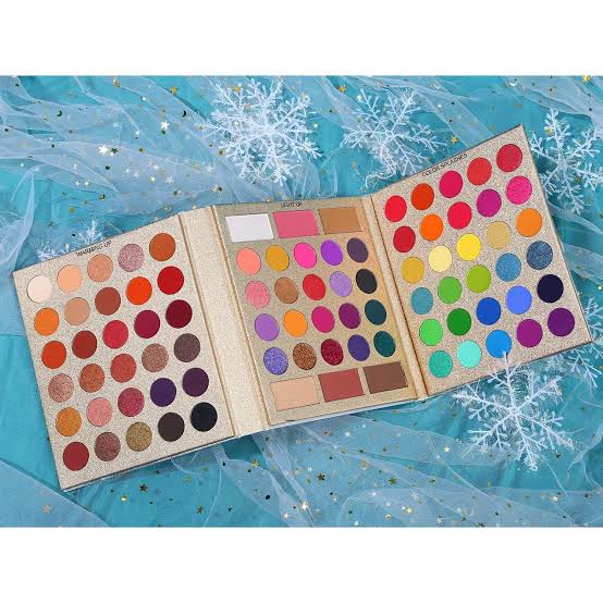 UCANBE Pretty All Set Eyeshadow Palette